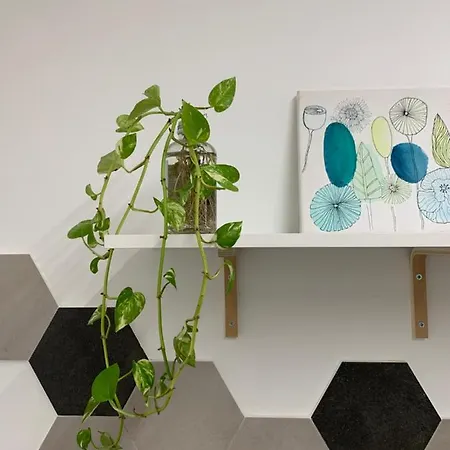 Kemonia Apartment *